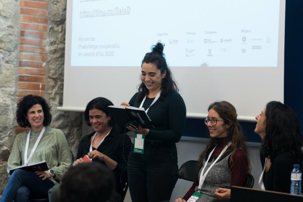 Éxito de participación en el Forum de la vivienda cooperativa en cesión de uso 8 52528525807 4057947860 k
